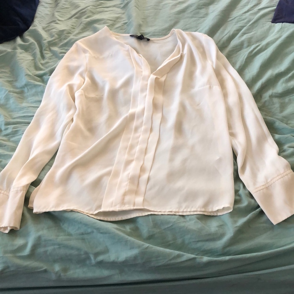 Banana Republic blouse (FREE IN BUNDLE)